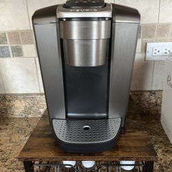 Keurig K-Elite & Stand