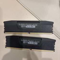 32GB DDR5 Corsair RAM