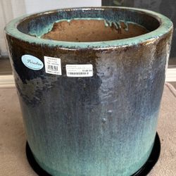 Paradise Jade Green Ceramic Pot 17” & tray