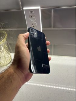 iPhone 12 unlocked
