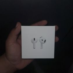 Air Pods 4 