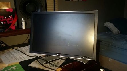 Dell Computer Monitor 17in $30