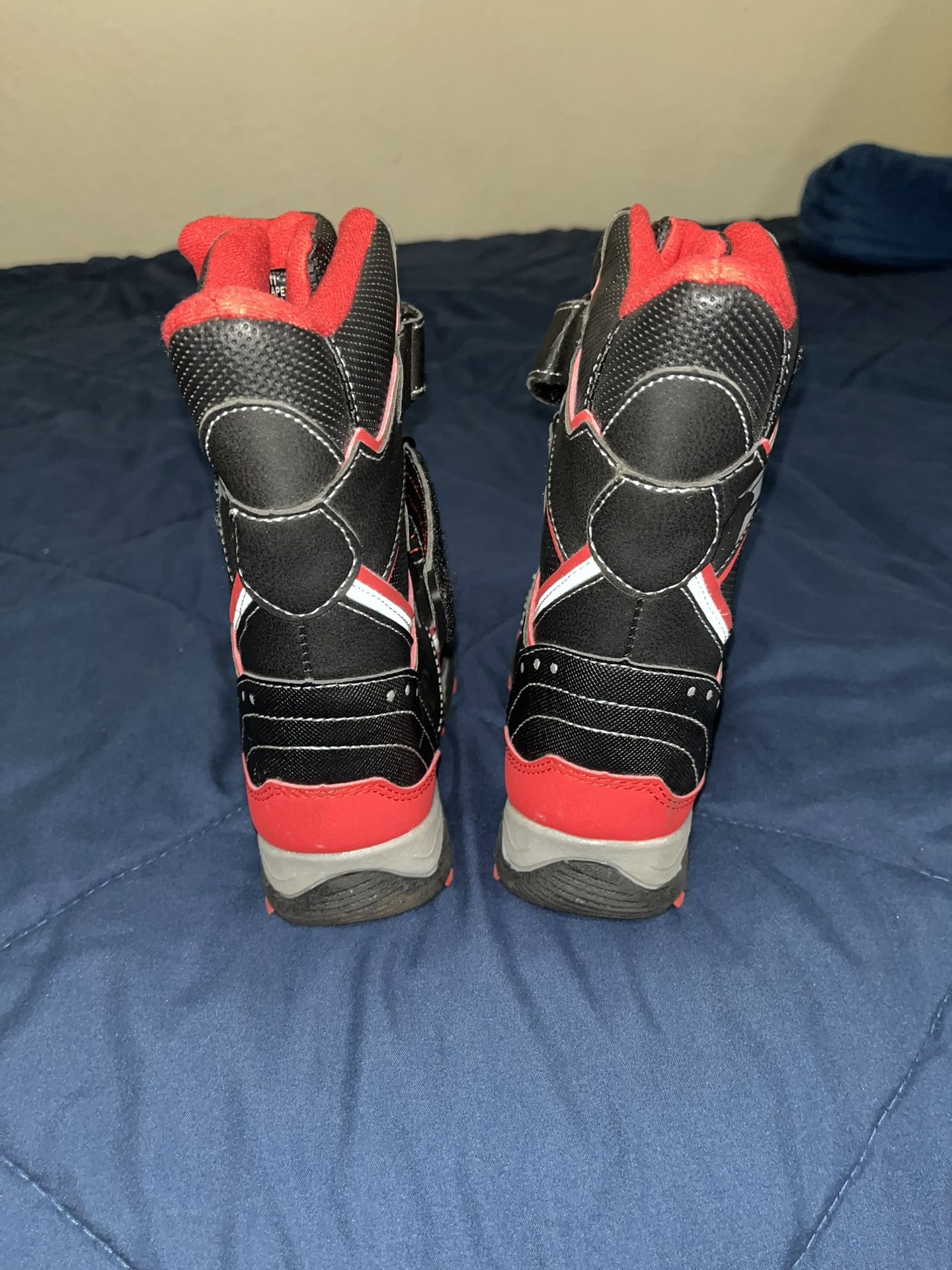 Kids Snow Boots Size 11