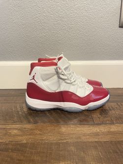 Jordan 11 Cherry