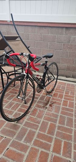 GIANT OCR ROAD BIKE