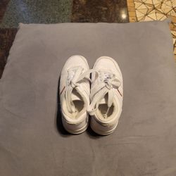 Levis white shoes