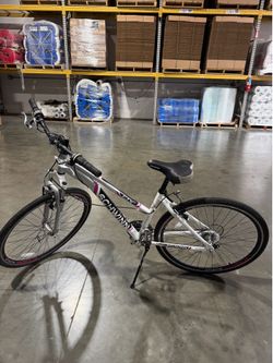 Schwinn GTX 1 Women’s Bike