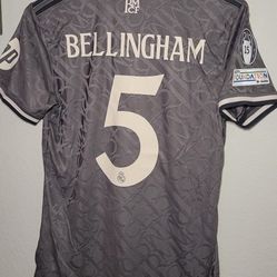 Adidas mens Jerseys Futbol Real madrid Third Authentic Bellengham Size XL No Trade 
