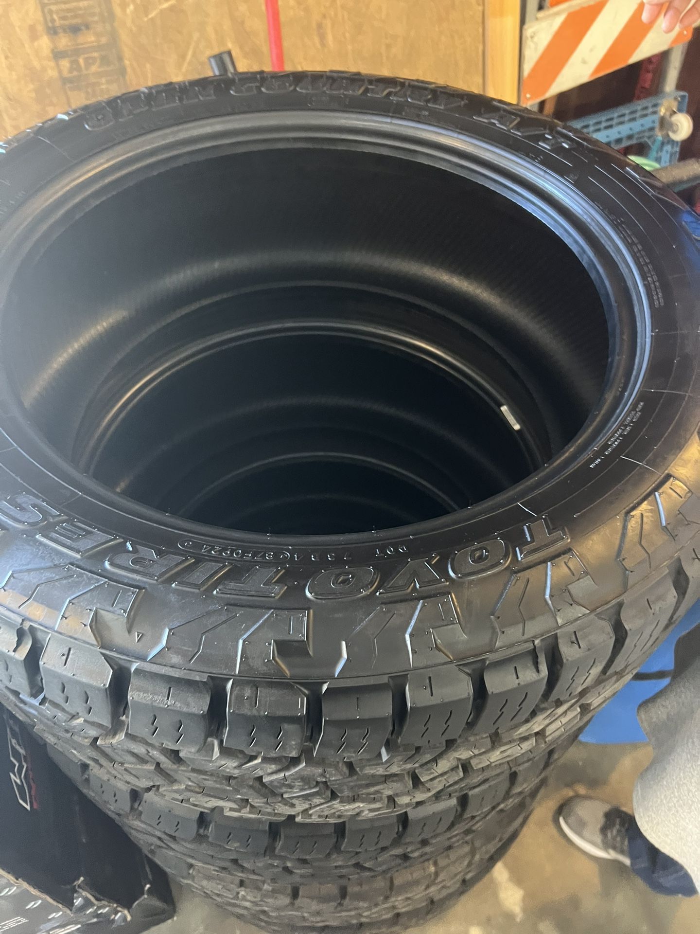 Toyo Tires R-22