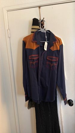 Men’s long sleeve