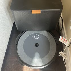 Roomba Combo i5+ Self Emptying Vacuum and Mop