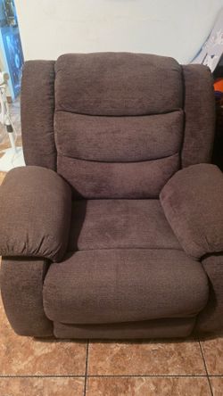 Beautiful brown eclectic sofa recliner