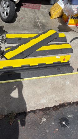 VEVOR Cable Protector Ramp