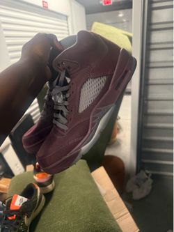 Air Jordan 5 Retro Burgundy Sneakers