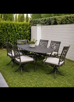 outdoor patio set