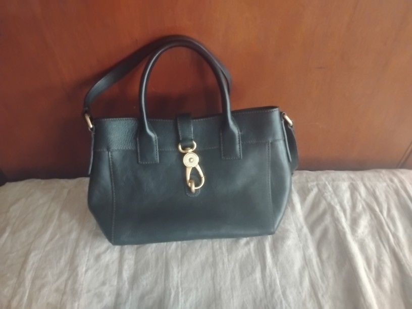 Dooney Bourke