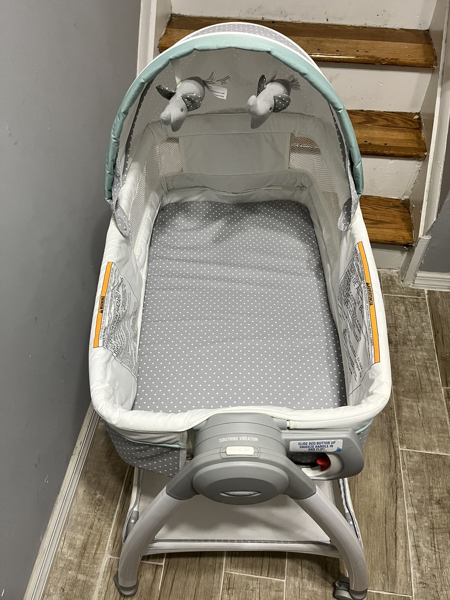 Graco Baby Bassinet Graco Dream Suite Bassinet And Changer