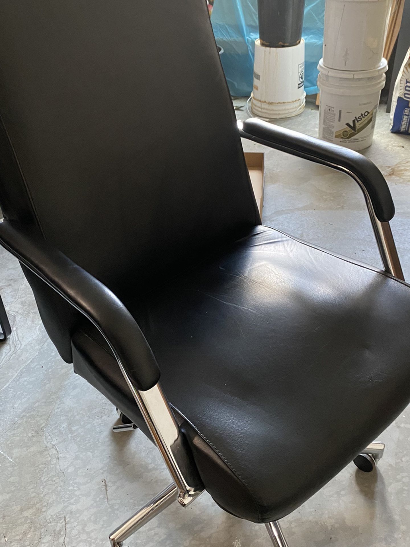 Office Chair, Like New, Chair