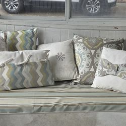 Set of Decorative Throw Pillows with Chevron and Floral Patterns
