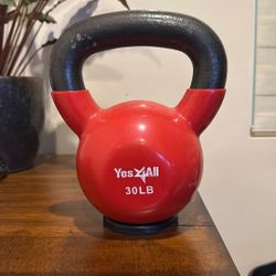 30 Lbs Kettlebell 