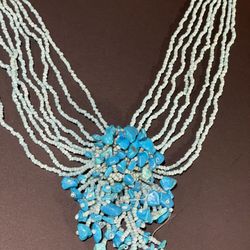 Stone And Bead Necklace. Vintage Beautiful See Pics