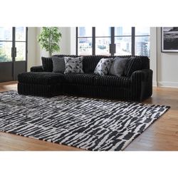 2pc Black Sectional
