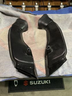 2004 Suzuki gsxr 1k air ducts
