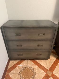 Ethan Allen Bergen 3-Drawer Metal Clad Chest