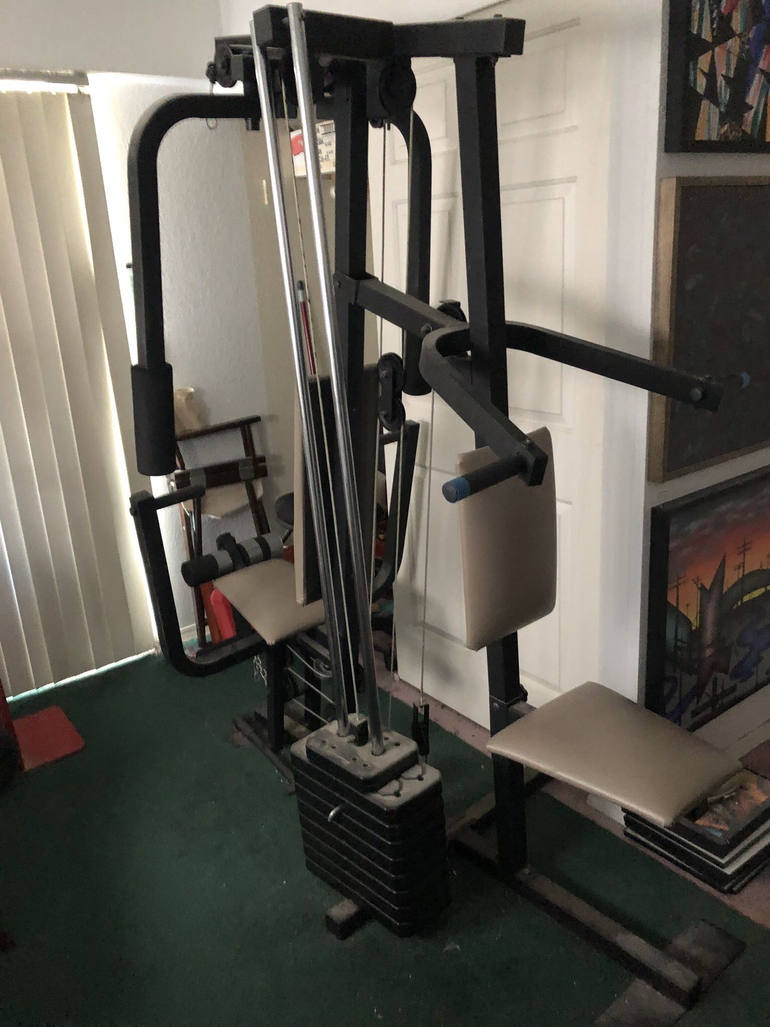 Weight  Set, Excellent Condition, no rust or corrosion. Like new. Serious buyers only.