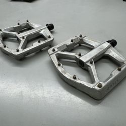 Crank Brothers Stamp2 Flat Pedals - Large - Silver