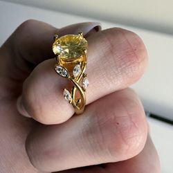 Gold Fancy Yellow Diamond Engagement Ring