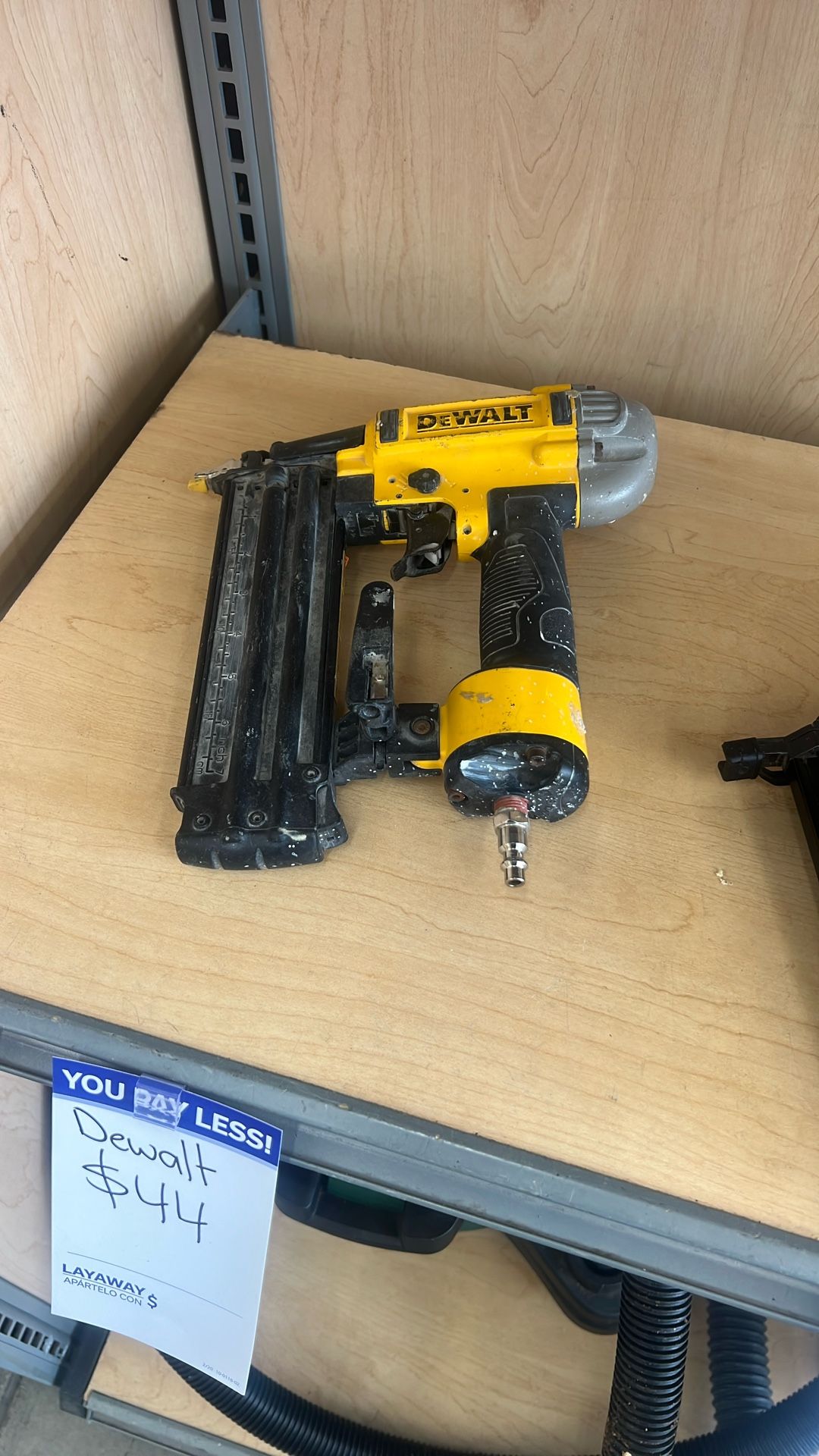 Dewalt Nailer