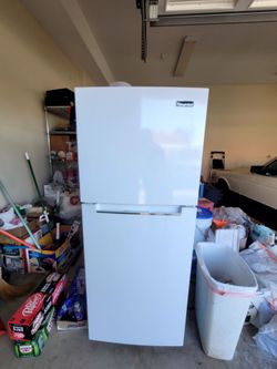White Magic Chef 10.1 cuft
