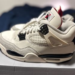 Jordan 4s