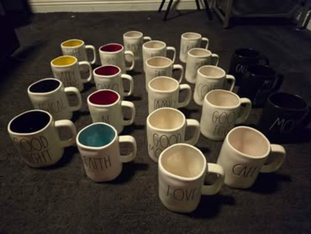 22 RAE DUNN mugs