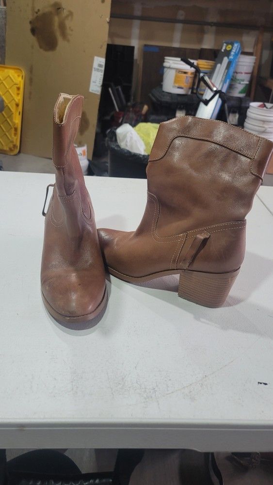 Women's Boots