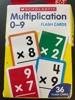 Scholastic Multiplication 0–9 Flash Cards