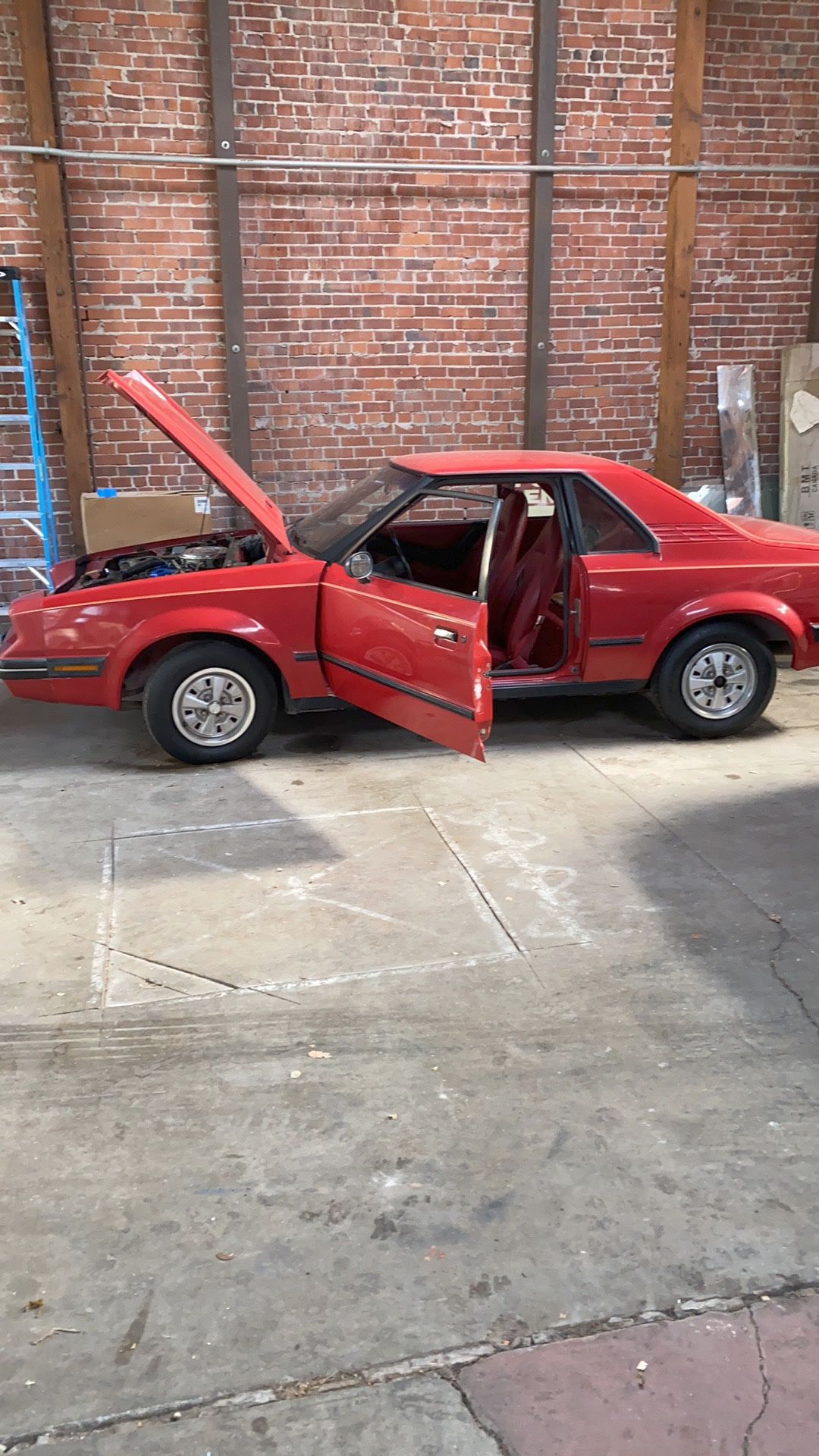 1982 Ford 2-Door