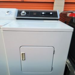 Heavy Duty!!! Large Capacity, Whirlpool, ELECTRIC, 220 VOLT, Dryer!!! Senior Citizen Owned!!! Pride of Ownership!!! Must See To Appreciate!!!