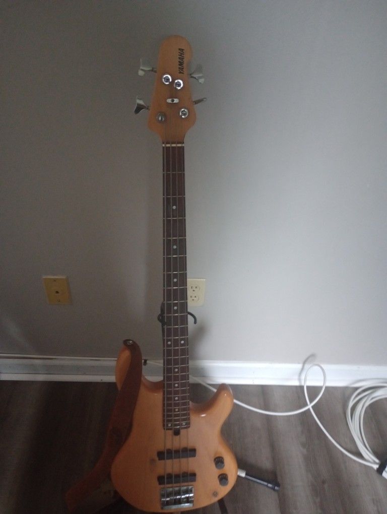 Yamaha BB N411