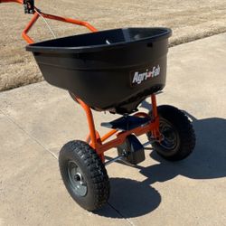 Agri-Fab Spreader