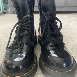 Dr. Martens Black Size 6