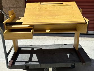 Kids Drawing Table