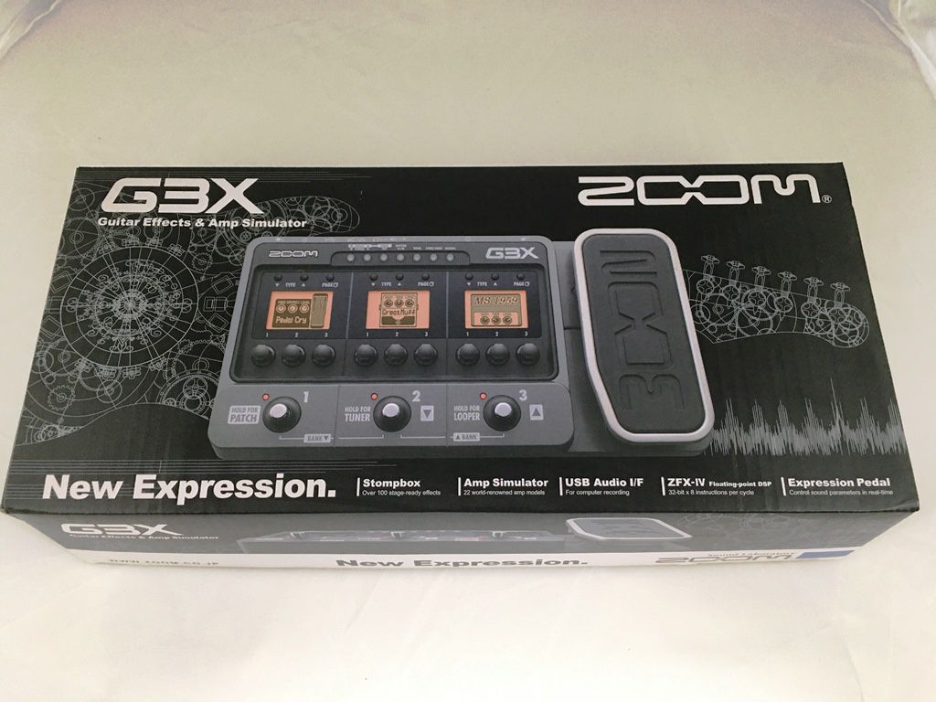 Zoom GX3 Multi Effects / Amp with Simulator Pedal - New In Box!