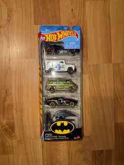 Batman Hot wheels 5 Pack New