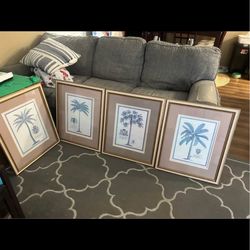 Set of 4 printed palm framed photos
