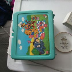 Winnie The Pooh Vintage Lunch Box
