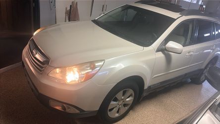 2012 Subaru Outback for sale in good condition