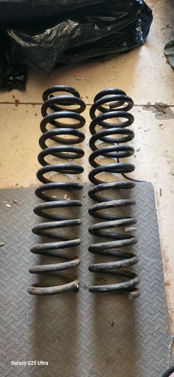 Jeep Zj Iron Rock Offroad 8" Front Springs  50$