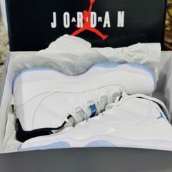 Air Jordan 11 Retro Legend Blue (Men 10)